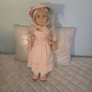Brand New American Girl Doll-CAROLINE (Was on display) NEW!